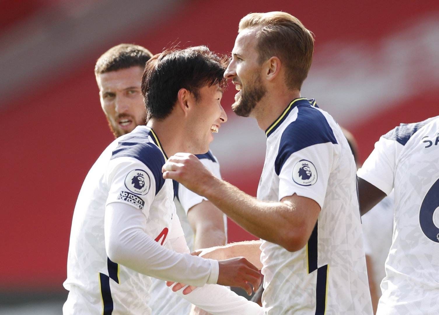 纽约洋基在 2017 年凭借“轰炸机队（Baby Bombers）”重返美联冠军赛