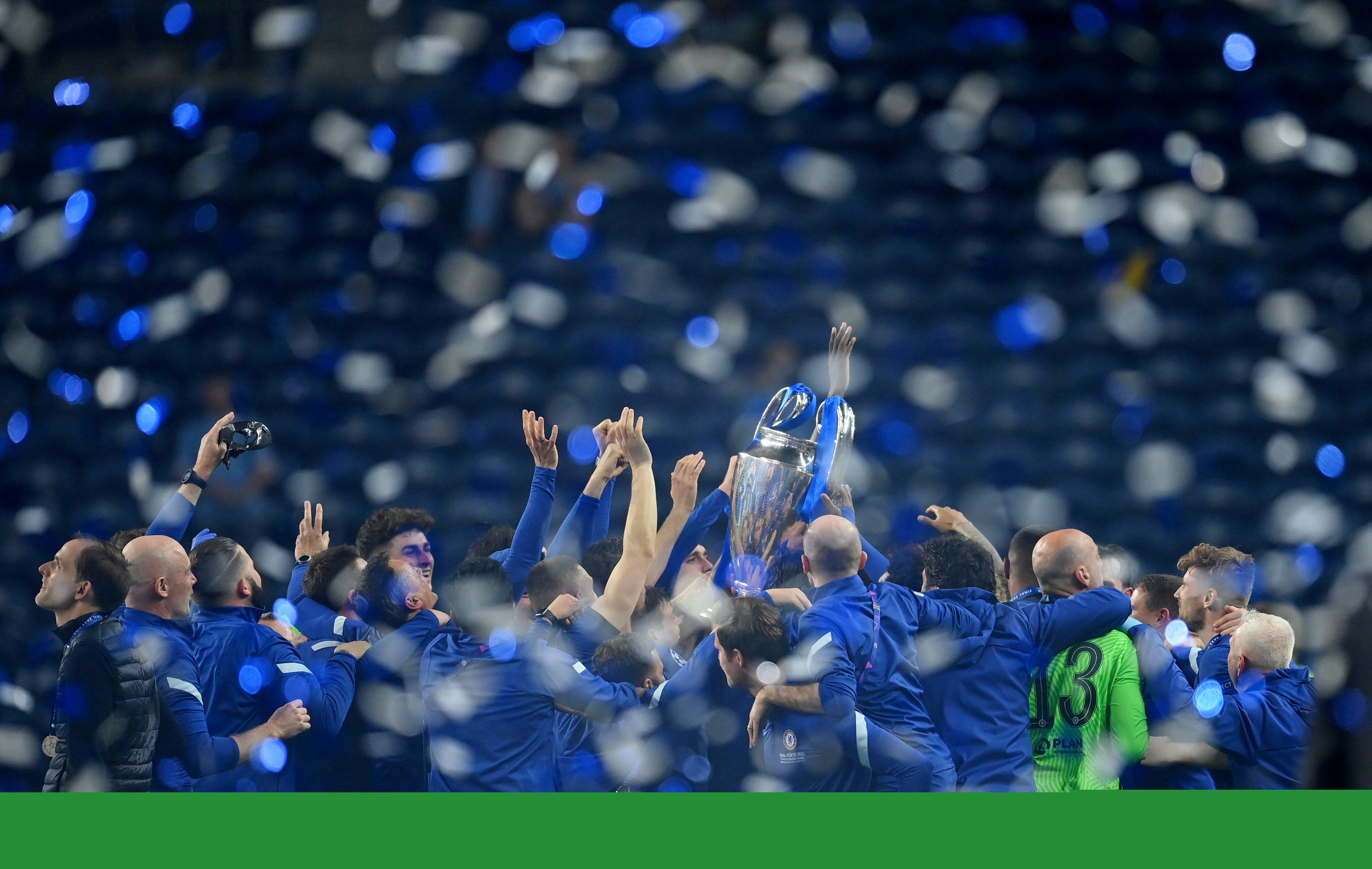 印象中修斯这种事没少做，对非豪门俱乐部球员就说他...